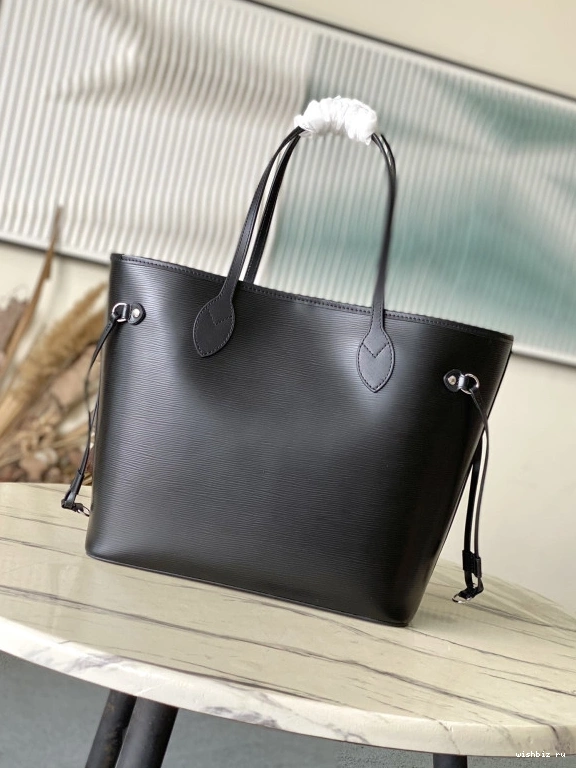 WIS NEVERFULL MM-31*28*14cm VUITTON LOUIS 1222